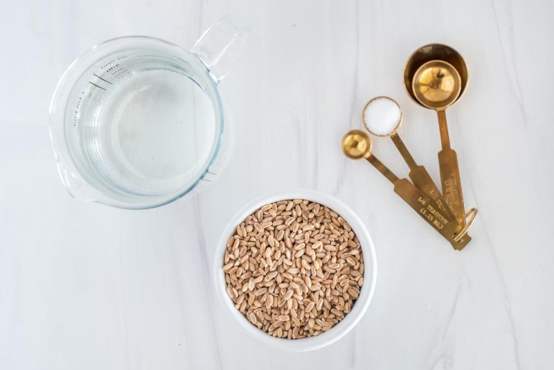 Ingredients for Instant Pot farro, including water, farro, and salt.